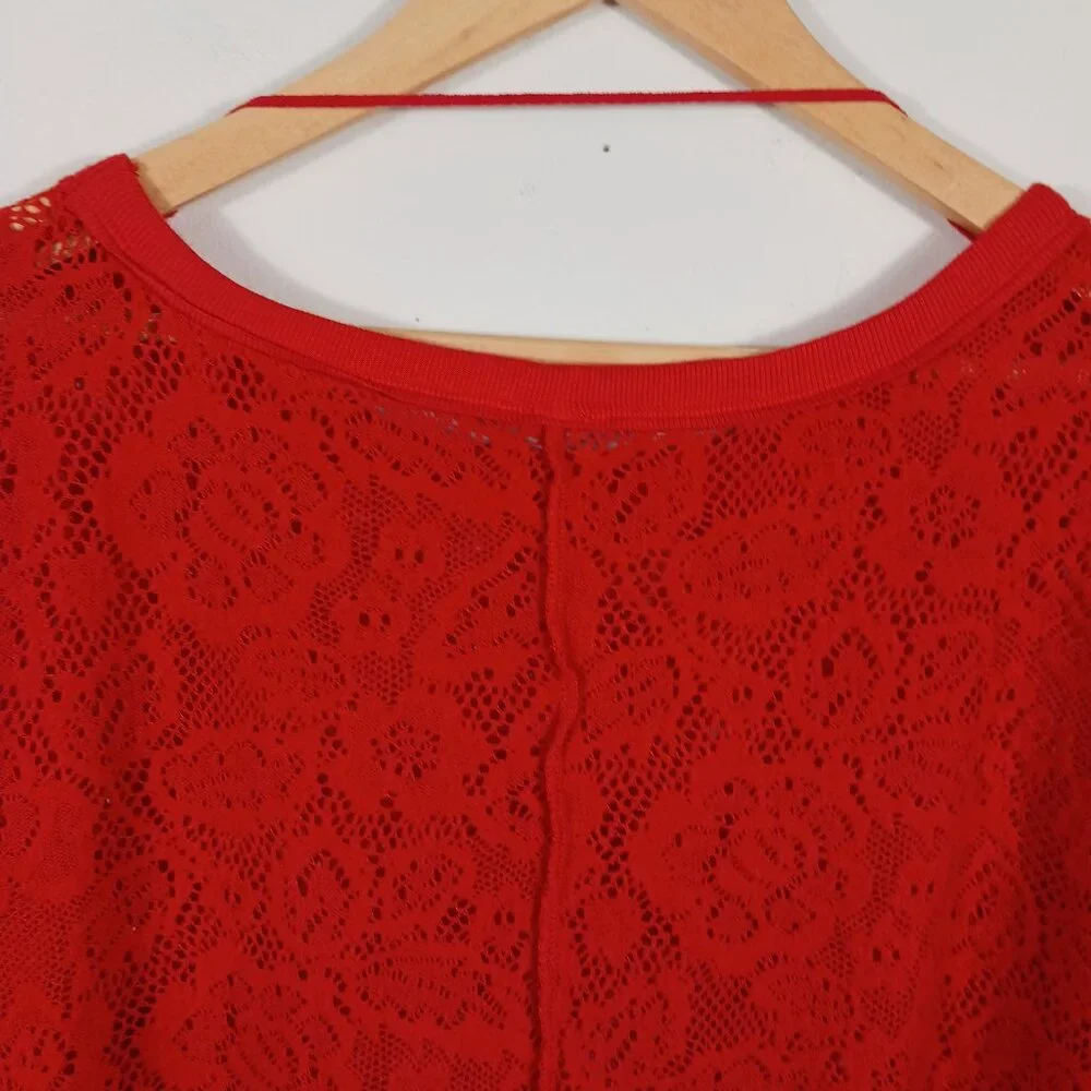 Free People, Red Long Sleeve Top, Open Knit, Oversized, Size MED, Lt. Wt., Soft - Picture 9 of 16